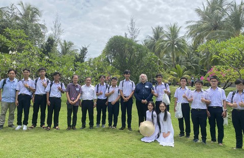 Truyền cảm hứng khoa học cho học sinh - Ảnh 3. Truyền cảm hứng khoa học cho học sinh - Ảnh 3.