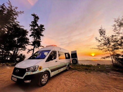 8X Sài Gòn chế mobihome từ Hyundai Solati, đưa vợ bầu, con nhỏ đi xuyên Việt - Ảnh 8. 8X Sài Gòn chế mobihome từ Hyundai Solati, đưa vợ bầu, con nhỏ đi xuyên Việt - Ảnh 8.