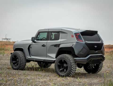 Rezvani Tank - Siêu SUV có thể tung bom khói, tay nắm cửa giật điện - Ảnh 4. Rezvani Tank - Siêu SUV có thể tung bom khói, tay nắm cửa giật điện - Ảnh 4.