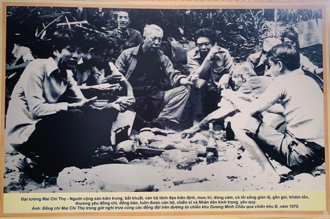 Kỷ niệm 100 năm ngày sinh Đại tướng Mai Chí Thọ: Sống trong dân và làm vì dân - Ảnh 4. Kỷ niệm 100 năm ngày sinh Đại tướng Mai Chí Thọ: Sống trong dân và làm vì dân - Ảnh 4.