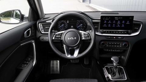 SUV lơ lửng cận sang của Kia sắp nâng cấp lần đầu, vươn tầm cạnh tranh - Ảnh 3. SUV lơ lửng cận sang của Kia sắp nâng cấp lần đầu, vươn tầm cạnh tranh - Ảnh 3.