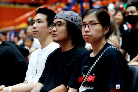 Hấp dẫn trận ‘derby’ bóng rổ Hà Nội - Ảnh 4. Hấp dẫn trận ‘derby’ bóng rổ Hà Nội - Ảnh 4.