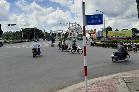 Bảo Định hà, kênh đào đầu tiên ở đất phương Nam - Kỳ 3: Cha, con danh tướng đào kênh, đắp lũy - Ảnh 1. Bảo Định hà, kênh đào đầu tiên ở đất phương Nam - Kỳ 3: Cha, con danh tướng đào kênh, đắp lũy - Ảnh 1.