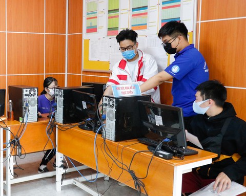 Thí sinh tự do, làm sao để được cấp tài khoản đăng ký nguyện vọng xét tuyển đại học? - Ảnh 1. Thí sinh tự do, làm sao để được cấp tài khoản đăng ký nguyện vọng xét tuyển đại học? - Ảnh 1.