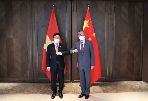 Trung Quốc - Việt Nam cần kiểm soát tốt bất đồng, duy trì hòa bình Biển Đông - Ảnh 1. Trung Quốc - Việt Nam cần kiểm soát tốt bất đồng, duy trì hòa bình Biển Đông - Ảnh 1.