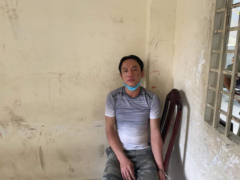 Bắt nóng tên trộm xe máy và số hàng 20 triệu của anh shipper - Ảnh 1. Bắt nóng tên trộm xe máy và số hàng 20 triệu của anh shipper - Ảnh 1.