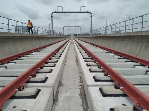 Lệch pha về công nghệ metro: Cần có tiêu chuẩn chung - Ảnh 1. Lệch pha về công nghệ metro: Cần có tiêu chuẩn chung - Ảnh 1.