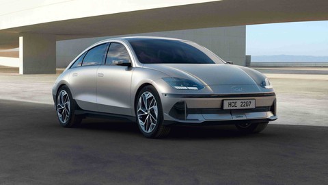 Hyundai Ioniq 6 trình làng: Chạy hơn 600 km mới phải sạc, sáng cửa về Việt Nam - Ảnh 12. Hyundai Ioniq 6 trình làng: Chạy hơn 600 km mới phải sạc, sáng cửa về Việt Nam - Ảnh 12.