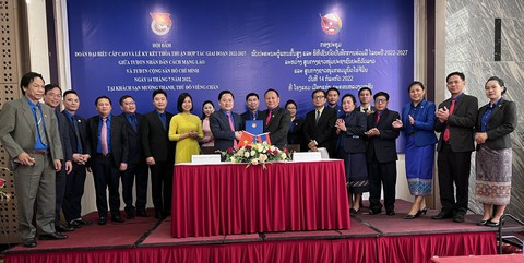 Chú trọng giáo dục truyền thống đoàn kết hữu nghị đặc biệt 2 nước Việt - Lào - Ảnh 1. Chú trọng giáo dục truyền thống đoàn kết hữu nghị đặc biệt 2 nước Việt - Lào - Ảnh 1.
