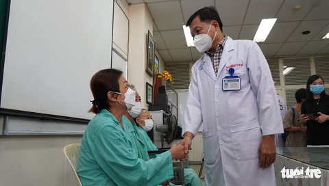 TP.HCM: Tăng đột biến bệnh nhân hoại tử xương hàm sau mắc COVID-19 - Ảnh 1. TP.HCM: Tăng đột biến bệnh nhân hoại tử xương hàm sau mắc COVID-19 - Ảnh 1.