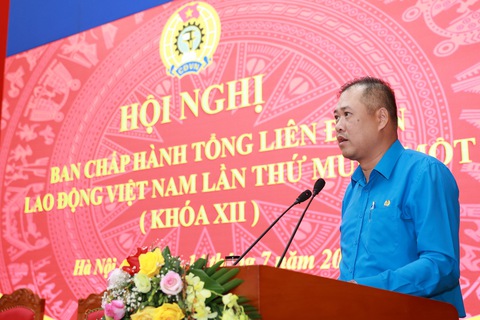 Tổng liên đoàn Lao động Việt Nam nói lý do tăng chi 1,6 lần - Ảnh 1. Tổng liên đoàn Lao động Việt Nam nói lý do tăng chi 1,6 lần - Ảnh 1.