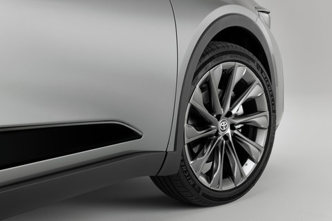 Toyota Crown thế hệ mới ra mắt: Thiết kế độc lạ cùng 4 kiểu dáng từ sedan đến SUV - Ảnh 19. Toyota Crown thế hệ mới ra mắt: Thiết kế độc lạ cùng 4 kiểu dáng từ sedan đến SUV - Ảnh 19.