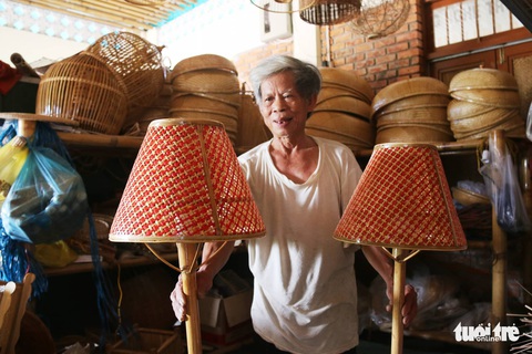 Bí quyết sinh tồn của bách nghệ kinh đô - Kỳ 1: Bao La bước qua thời cơ cực - Ảnh 5. Bí quyết sinh tồn của bách nghệ kinh đô - Kỳ 1: Bao La bước qua thời cơ cực - Ảnh 5.