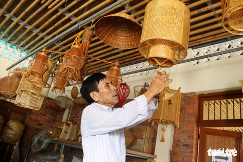 Bí quyết sinh tồn của bách nghệ kinh đô - Kỳ 1: Bao La bước qua thời cơ cực - Ảnh 3. Bí quyết sinh tồn của bách nghệ kinh đô - Kỳ 1: Bao La bước qua thời cơ cực - Ảnh 3.
