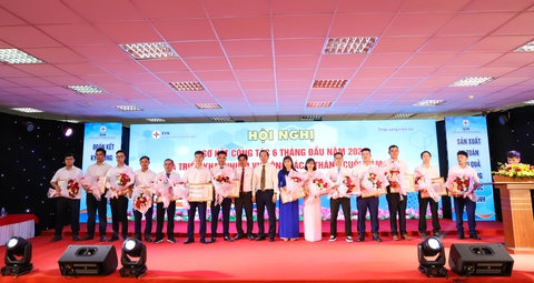 Nhiệt điện Vĩnh Tân 4: Phấn đấu sản xuất hơn 5 triệu Kwh điện trong 2022 - Ảnh 2. Nhiệt điện Vĩnh Tân 4: Phấn đấu sản xuất hơn 5 triệu Kwh điện trong 2022 - Ảnh 2.
