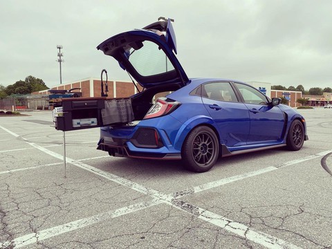Biến Honda Civic thành nhà di động: Vừa ở thoải mái, vừa lái sướng - Ảnh 3. Biến Honda Civic thành nhà di động: Vừa ở thoải mái, vừa lái sướng - Ảnh 3.