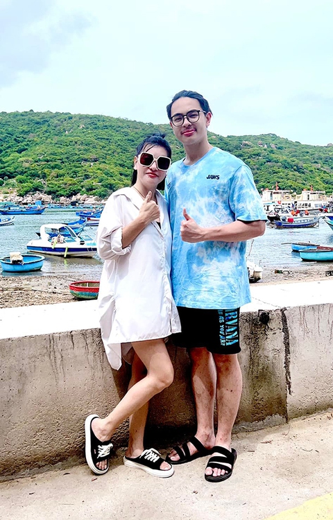 Ảnh vui sao Việt 17/7: Thúy Vân – Phạm Hương đọ sắc - Ảnh 11. Ảnh vui sao Việt 17/7: Thúy Vân – Phạm Hương đọ sắc - Ảnh 11.