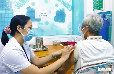 Khả năng đáp ứng của vắc xin với biến thể BA.4, BA.5 đến đâu? - Ảnh 1. Khả năng đáp ứng của vắc xin với biến thể BA.4, BA.5 đến đâu? - Ảnh 1.