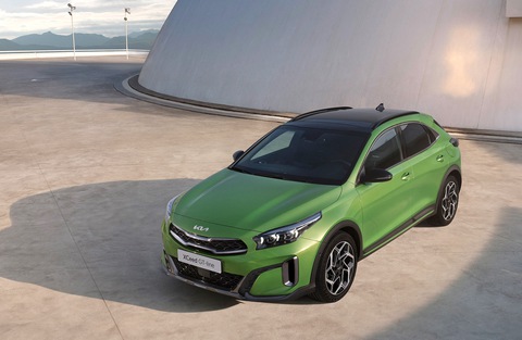 SUV cỡ nhỏ cận sang của Kia được nâng cấp: Thiết kế đậm chất Hàn, còn nhiều điểm chưa sang - Ảnh 2. SUV cỡ nhỏ cận sang của Kia được nâng cấp: Thiết kế đậm chất Hàn, còn nhiều điểm chưa sang - Ảnh 2.