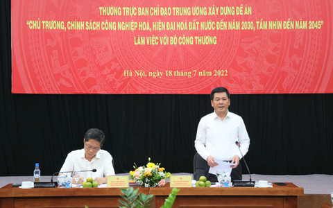 Xây dựng đề án công nghiệp hóa, hiện đại hóa: Ưu tiên ngành công nghiệp nào? - Ảnh 1. Xây dựng đề án công nghiệp hóa, hiện đại hóa: Ưu tiên ngành công nghiệp nào? - Ảnh 1.