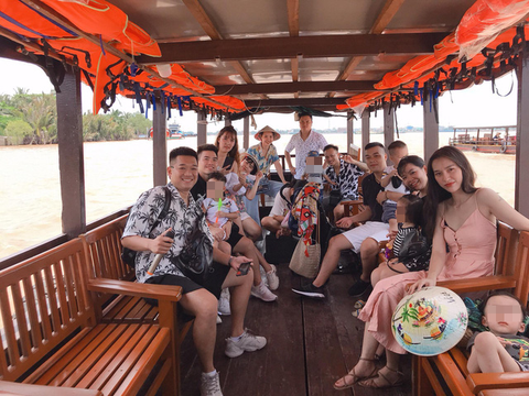Không có con gái, bố trẻ mở lễ trả độ vì... thua cuộc - Ảnh 3. Không có con gái, bố trẻ mở lễ trả độ vì... thua cuộc - Ảnh 3.