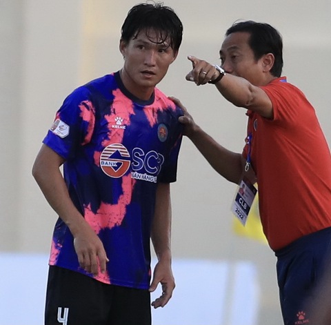 HLV Phùng Thanh Phương: Một trận thắng sẽ thay đổi tất cả... - Ảnh 1. HLV Phùng Thanh Phương: Một trận thắng sẽ thay đổi tất cả... - Ảnh 1.