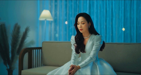 Khánh Loan làm MV về sự cao thượng của người thứ ba - Ảnh 3. Khánh Loan làm MV về sự cao thượng của người thứ ba - Ảnh 3.