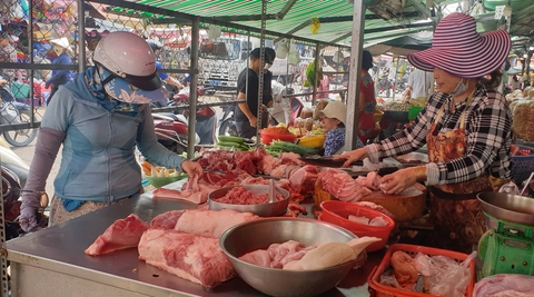 Giá cả hằng ngày 19-7: Siêu thị sale trái cây rau củ để hạ nhiệt; giá heo hơi tăng cao - Ảnh 4. Giá cả hằng ngày 19-7: Siêu thị sale trái cây rau củ để hạ nhiệt; giá heo hơi tăng cao - Ảnh 4.