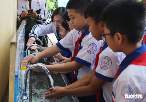 Một tuần tình nguyện nơi đảo tiền tiêu Phú Quý - Ảnh 5. Một tuần tình nguyện nơi đảo tiền tiêu Phú Quý - Ảnh 5.