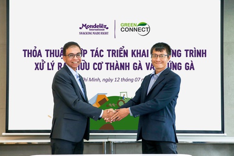 Xử lý rác hữu cơ thành gà và trứng gà - Ảnh 1. Xử lý rác hữu cơ thành gà và trứng gà - Ảnh 1.
