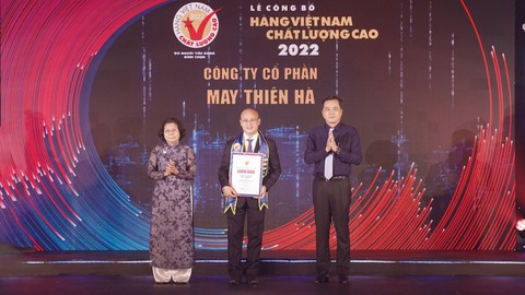 Giấc ngủ ngày hè mát lịm với chăn drap gối nệm Hometex - Ảnh 3. Giấc ngủ ngày hè mát lịm với chăn drap gối nệm Hometex - Ảnh 3.