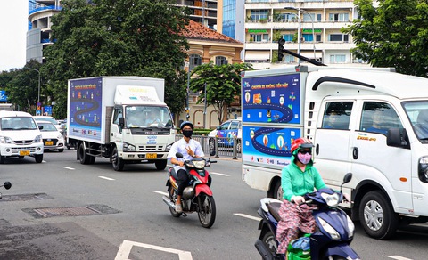 Chuyến xe Không tiền mặt xuyên Việt đã về đến TP.HCM - Ảnh 6. Chuyến xe Không tiền mặt xuyên Việt đã về đến TP.HCM - Ảnh 6.