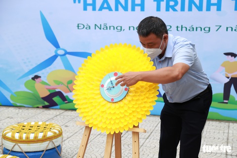 Xem đồ tái chế, bất ngờ với sức sáng tạo của người trẻ - Ảnh 5. Xem đồ tái chế, bất ngờ với sức sáng tạo của người trẻ - Ảnh 5.