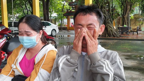 Một nhóm người Việt sang tận Campuchia giải cứu thiếu niên bị lừa bán sang biên giới - Ảnh 2. Một nhóm người Việt sang tận Campuchia giải cứu thiếu niên bị lừa bán sang biên giới - Ảnh 2.