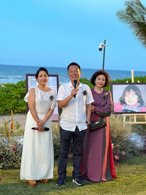 Con gái Mỹ Linh – Anh Quân đẹp rạng rỡ trong tiệc cưới ở Hội An - Ảnh 6. Con gái Mỹ Linh – Anh Quân đẹp rạng rỡ trong tiệc cưới ở Hội An - Ảnh 6.