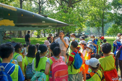 Mở tài khoản trực tuyến hội thi ‘Tự hào sử Việt’ năm 2022 - Ảnh 1. Mở tài khoản trực tuyến hội thi ‘Tự hào sử Việt’ năm 2022 - Ảnh 1.