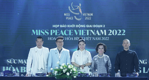 Cuộc thi Hoa hậu Hòa bình Việt Nam bỏ thi áo tắm - Ảnh 3. Cuộc thi Hoa hậu Hòa bình Việt Nam bỏ thi áo tắm - Ảnh 3.