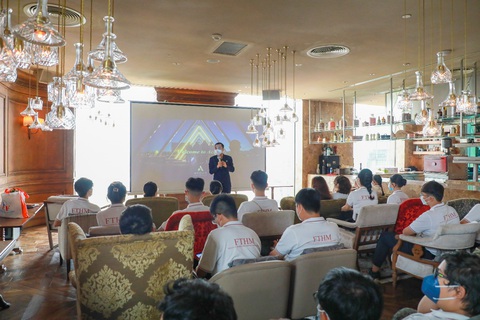 UEF với nhiều thế mạnh để thí sinh chọn ưu tiên xét tuyển - Ảnh 1. UEF với nhiều thế mạnh để thí sinh chọn ưu tiên xét tuyển - Ảnh 1.
