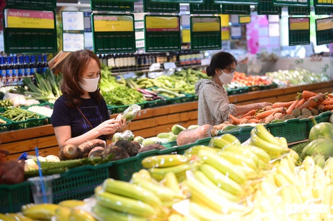 ADB hạ tăng trưởng dự báo kinh tế khu vực châu Á, giữ nguyên cho Việt Nam - Ảnh 1. ADB hạ tăng trưởng dự báo kinh tế khu vực châu Á, giữ nguyên cho Việt Nam - Ảnh 1.