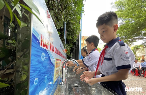 Chuyển đổi số: Chọn lựa sống còn cho tương lai ngành nước - Ảnh 1. Chuyển đổi số: Chọn lựa sống còn cho tương lai ngành nước - Ảnh 1.