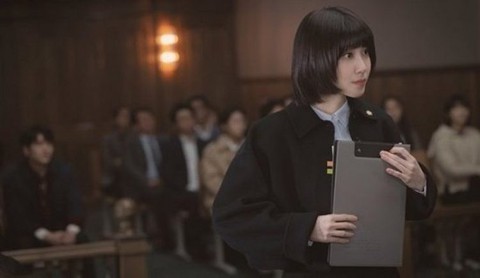 Phim hot Nữ luật sư kỳ lạ Woo Young Woo được phát lại 13 lần/ngày - Ảnh 1. Phim hot Nữ luật sư kỳ lạ Woo Young Woo được phát lại 13 lần/ngày - Ảnh 1.