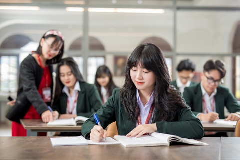 6 nhóm ngành học ‘hot’ nhất năm 2022: Ra trường dễ tìm việc tốt, lương cao - Ảnh 2. 6 nhóm ngành học ‘hot’ nhất năm 2022: Ra trường dễ tìm việc tốt, lương cao - Ảnh 2.