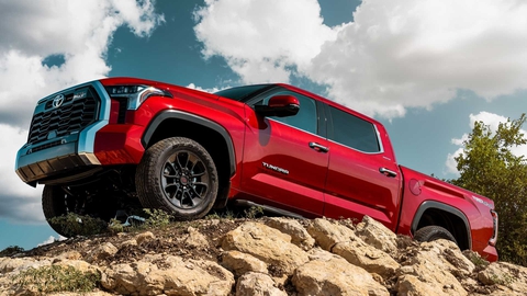 7 bán tải bị đánh giá yếu/kém trong bài kiểm tra dây an toàn, có Ford Ranger - Ảnh 2. 7 bán tải bị đánh giá yếu/kém trong bài kiểm tra dây an toàn, có Ford Ranger - Ảnh 2.