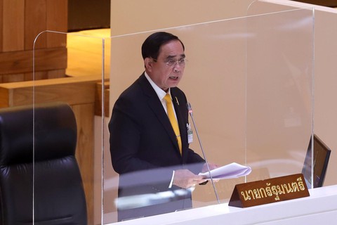 Thủ tướng Thái Lan vượt qua cuộc bỏ phiếu bất tín nhiệm lần thứ 4 - Ảnh 1. Thủ tướng Thái Lan vượt qua cuộc bỏ phiếu bất tín nhiệm lần thứ 4 - Ảnh 1.