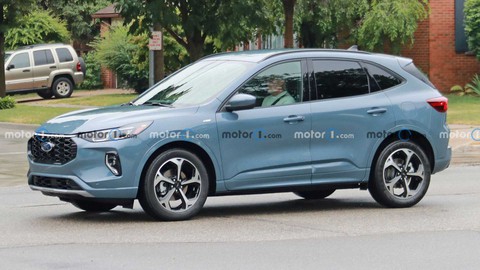 Ford Escape mới lộ diện không che chắn, ra mắt cuối năm nay - Ảnh 3. Ford Escape mới lộ diện không che chắn, ra mắt cuối năm nay - Ảnh 3.