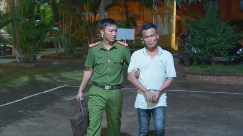 Sơn nhà xong, thợ sơn 3 lần quay lại đột nhập cuỗm tài sản chủ nhà - Ảnh 1. Sơn nhà xong, thợ sơn 3 lần quay lại đột nhập cuỗm tài sản chủ nhà - Ảnh 1.