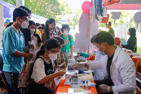 Đã trúng tuyển 5 trường đại học, giờ đăng ký nguyện vọng ra sao? - Ảnh 7. Đã trúng tuyển 5 trường đại học, giờ đăng ký nguyện vọng ra sao? - Ảnh 7.
