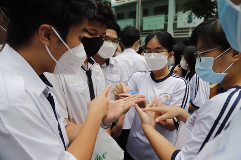Công bố điểm thi tốt nghiệp THPT: Ngỡ ngàng môn sử - Ảnh 1. Công bố điểm thi tốt nghiệp THPT: Ngỡ ngàng môn sử - Ảnh 1.