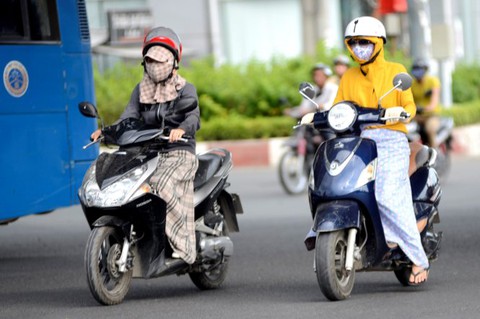 Thời tiết 25-7: Cả nước ngày nắng nóng, chiều tối có mưa - Ảnh 1. Thời tiết 25-7: Cả nước ngày nắng nóng, chiều tối có mưa - Ảnh 1.
