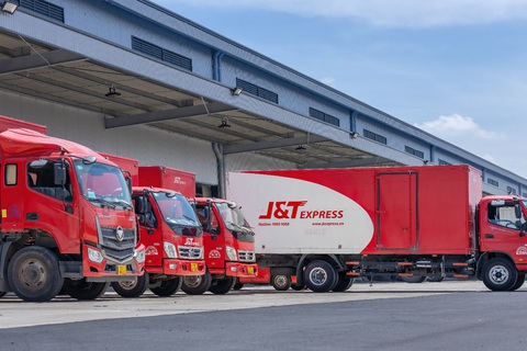 Hành trình 4 năm chinh phục người dùng Việt của J&T Express - Ảnh 1. Hành trình 4 năm chinh phục người dùng Việt của J&T Express - Ảnh 1.